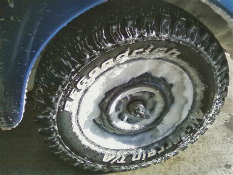How to install counteract tire balancing beads in a harley davidson wheel. The Bug Boys: Balancing tires with air soft BB's revisited.