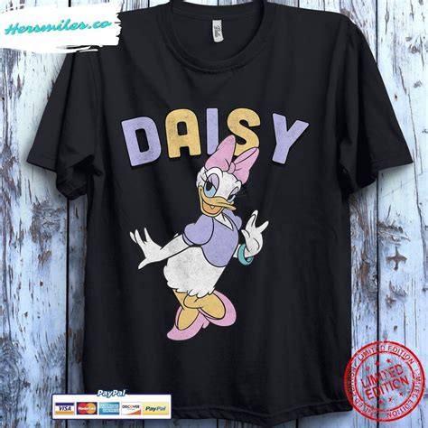 Disney Mickey And Friends Daisy Duck Simple Portrait T Shirt Hersmiles