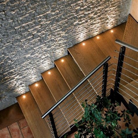 Escaleras Yazbik Ideas en 2020 Diseño de escalera Luces en