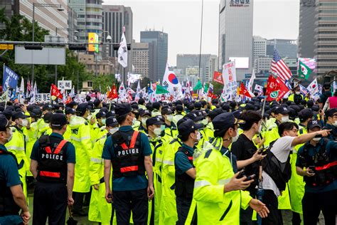 510 Cases In South Korea Have Been Linked To Last Months Anti Government Protests