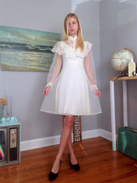 70s Cream Wedding Dress Rustic Wedding Dress Cream Lace Wedding Gown