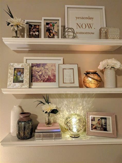20 Decorating Shelves In Living Room