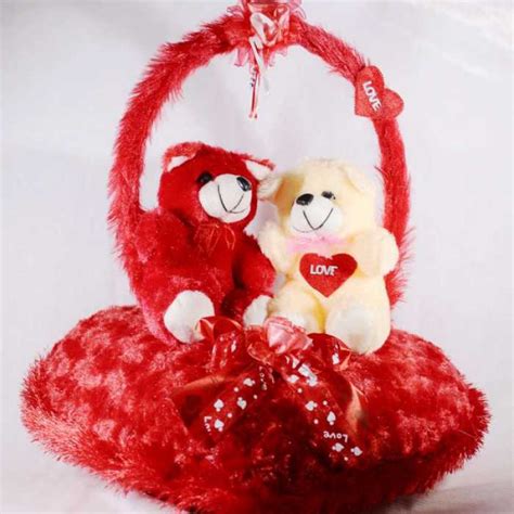 Buy Beautiful Red Handle Heart With Valentine Teddy Bear Couple Online At Lowest Price In India
