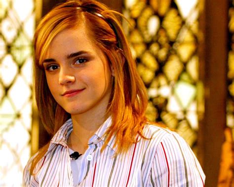Hollywood Emma Watson Hd Wallpapers 2012