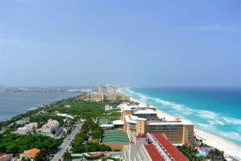 Aerial View Of Cancun Hotel Zone And Beach Mexico Cancun Vacation