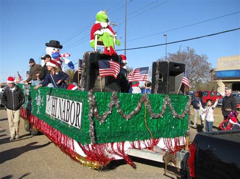Jones Creek Christmas Parade To Roll Through Br This Sunday