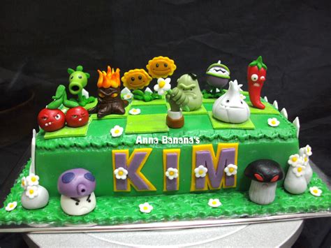The free little puff shroom should be s tier. Plants vs. Zombies | Celebration Cakes | Pinterest | Plants vs zombies, Plants and Zombie party