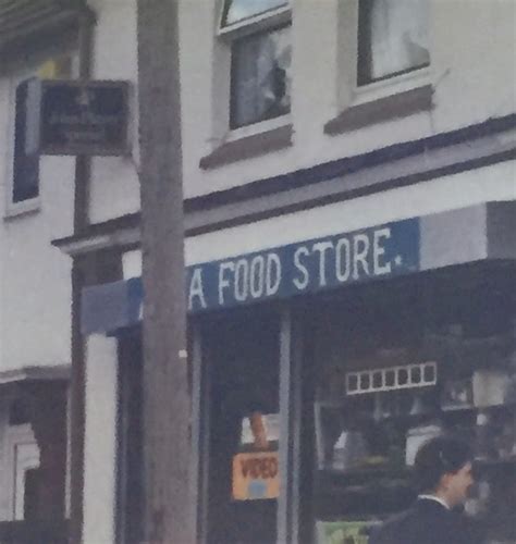 Als jullie een nieuw artikel plaatsen of andere goede ideeën willen delen. Nuneaton. Asha Food Store - Our Warwickshire