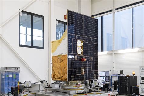 Mit Einem Satelliten Aus Deutschland Startet Eine Neue Ära Der