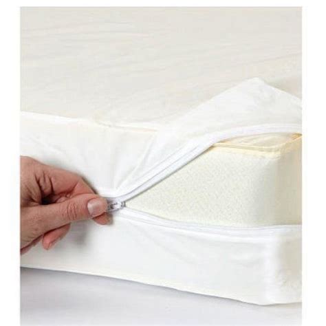 Bed bug mattresses covers are an excellent method not only to combat bed bugs but also to prevent their occurrence. Fully Encased Waterproof Anti-Bed Bug Mattress Protector ...