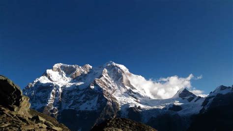 5 Things You Need To Know Before Visiting The Himalayas