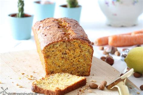 Die eigelbmasse unter den kuchen rühren. Möhre-Nuss-Kuchen - Die kleine Windmuehle | Möhren kuchen ...