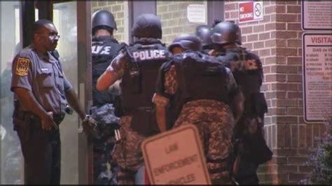 riot breaks out at youth detention center wsb tv