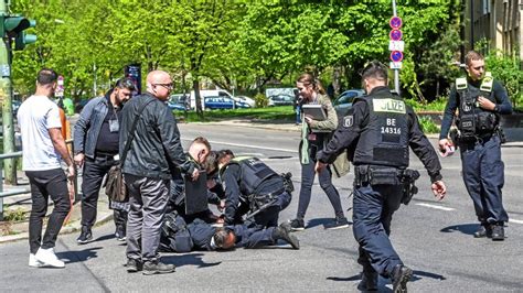 Sechsfache Mutter Getötet Ehemann Wegen Mordes Vor Gericht Berliner