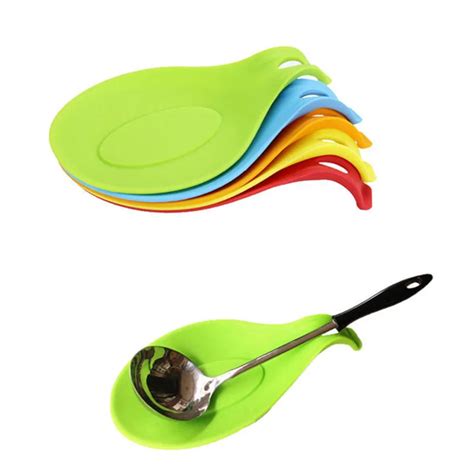 1pcs Food Grade Silicone Spoon Resting Device Heat Resistant Spoon Pad