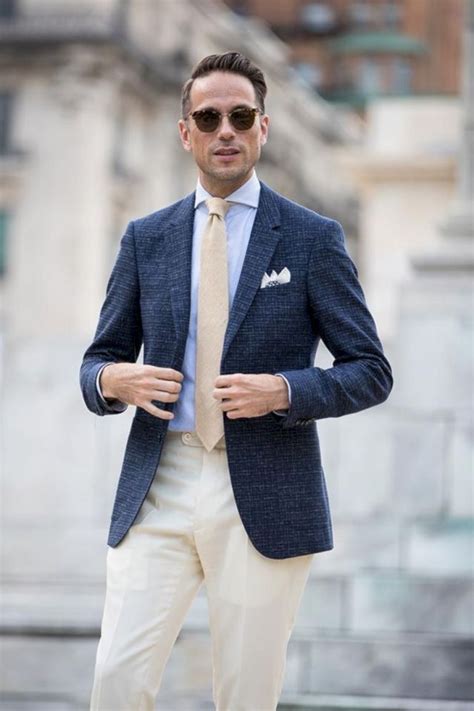 Breathtaking 44 Perfect Men Outfit Idea With Suit For Spring Wedding