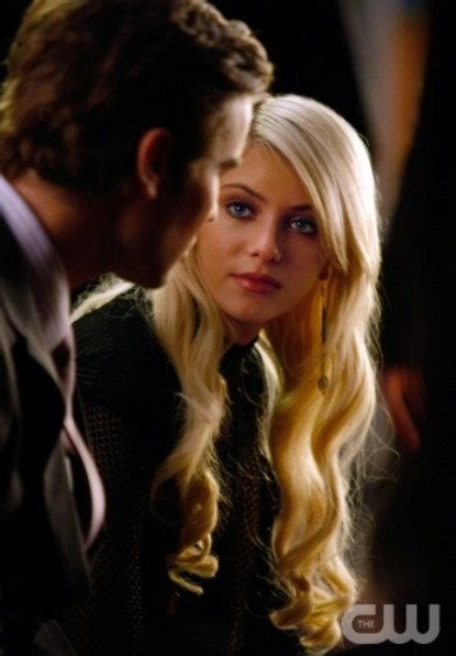 Jennys Long Hair Extensions On Gossip Girl Lets Discuss Glamour