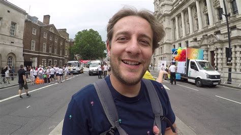 London Pride Parada Gay Em Londres Youtube