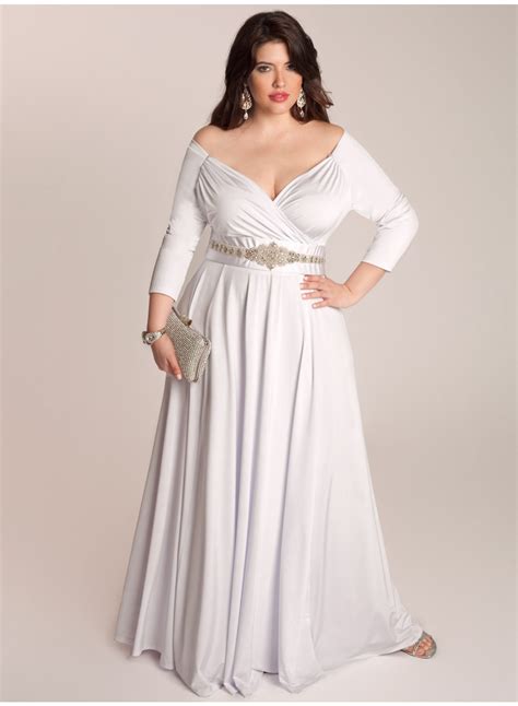 Top 10 Plus Size Wedding Dress Designers By Pretty Pear Bride