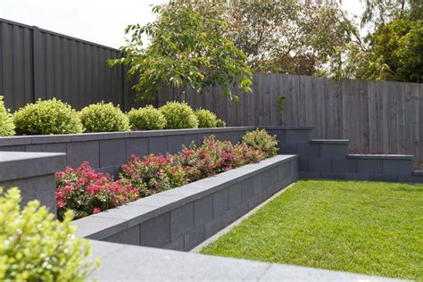 10 Garden Retaining Wall Ideas Stylish And Also Beautiful