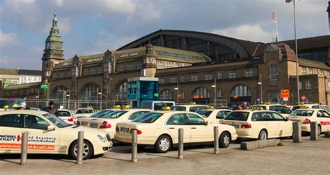 Wer In Hamburg Taxi Fährt Zahlt Ab Juni Drauf Kloenschnack