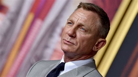 Dedicated to all the daniel craig fans around the world! Daniel Craig is a double-breasted tailoring god | British GQ