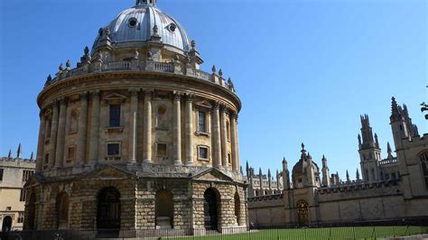 Oxford Tour Guides Walking Tours With Blue Or Green Badge Qualified