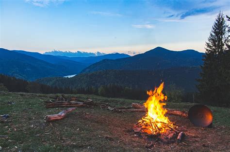 2560x1600 fire beach night timelapse sparks camp camping wallpaper 2560x1600. Colorado Mountain Shuttle Blog & News | Peak 1 Express