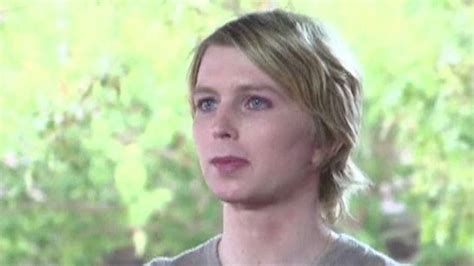 Chelsea Manning Posts Photo From Hospital After Gender Reassignment Surgery Big World News