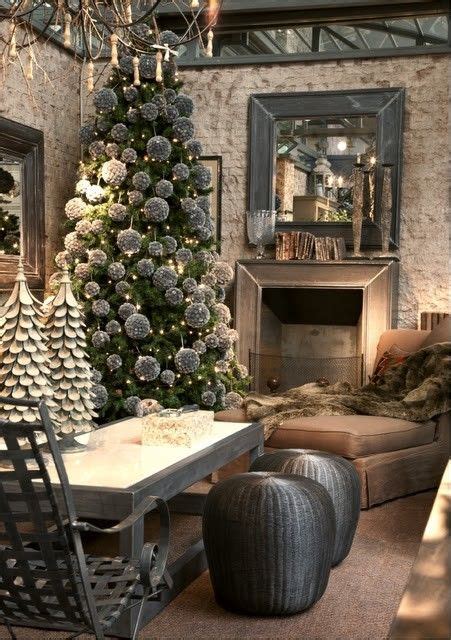 38 Stylish Christmas Décor Ideas In All Shades Of Grey Digsdigs