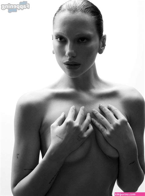 Dua Lipa Sexy Topless Vogue France Kikiporno