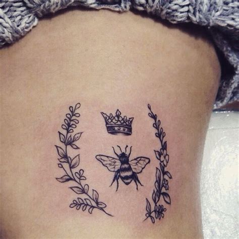 New Simple Side Tattoo Queen Bee For Beyonce Flowers Bee Tattoo Bee