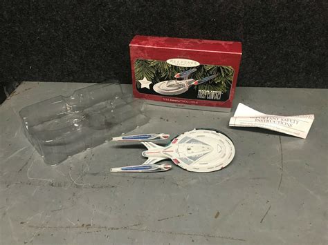 1998 Hallmark Keepsake Magic Ornament Star Trek Uss Enterprise Ncc 1701