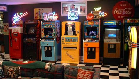 Game Room Arcade Retro Arcade Games Jukebox Diner Booth Basement