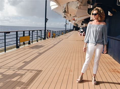 Cruise Style Guide What To Wear On A Cruise Midlife In Bloom