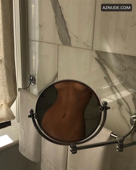 Kendall Jenner Topless Stunning Body On Instagram Aznude