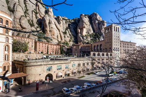 Montserrat Half Day Guided Tour From Barcelona With Skip The Line