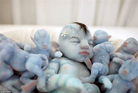 Incredibly Lifelike Reborn Baby Dolls Go On Display Spain Daily Mail