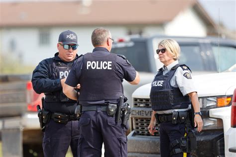 Полиция Канады задержала подозреваемого в массовом убийстве в провинции