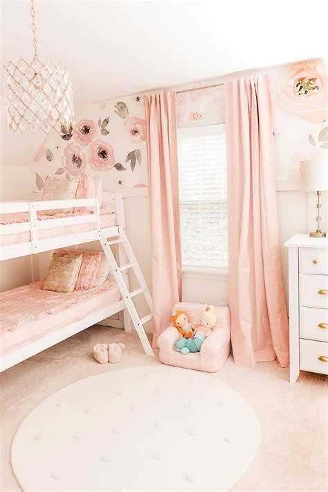 A perfectly pink wallpaper with shooting stars will give her an unlimited amount of wishes, which. In the Shared Girls Room with Laura Godfrey - Project Nursery