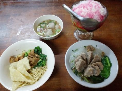 Mit 3/5 von reisenden bewertet. Sluurp, Sedap Mantap Sajian Bakso Rudal dan Mie Ayam yang ...