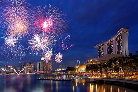 This last student project isn't a game, but it's just as appropriate for national day. National Day in Singapore jigsaw puzzle in Street View ...