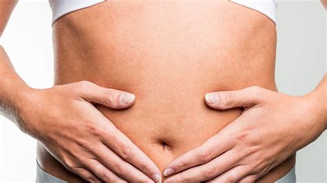 Red Lump In Spanish Womans Belly Button Signals Advanced Cancer