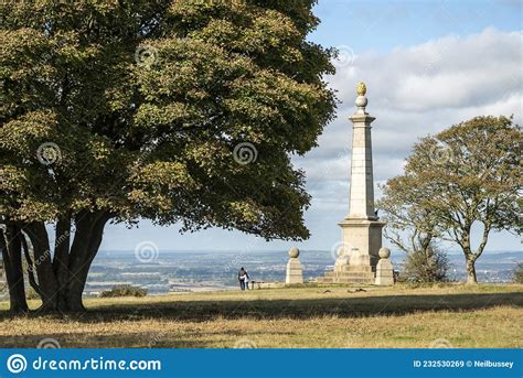 Coombe Hill And Boer War Memorialthe Chilternsbuckinghamshire