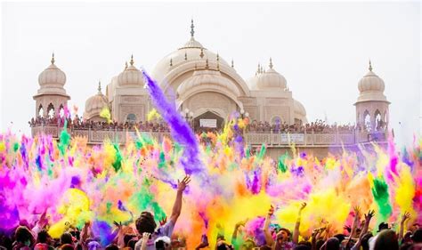 Holi The Hindu Festival Of Colors Balanced Achievement