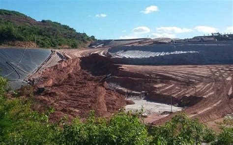 rompimento em área de barragem da yamana gold assusta moradores de jacobina fique por dentro