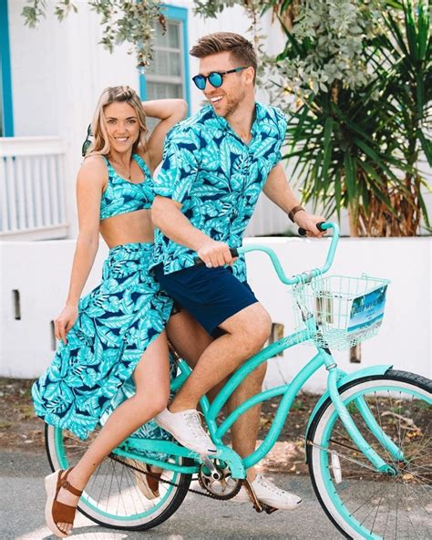 His And Hers Matching Vacation Outfits Say It One More Microblog