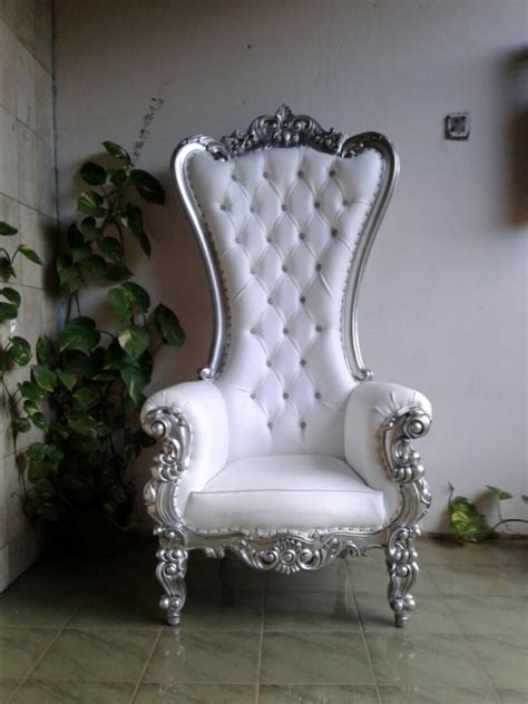 Rent our affordable folding chairs for your next special event they are strong yet light weight easy to handle and store away. White/Silver Regal Throne Chair - Baltimore Party Rentals