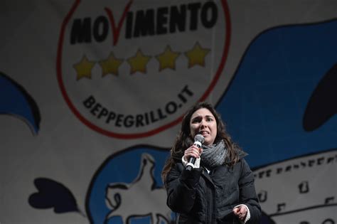 Giulia Sarti Rientra Nel Movimento 5 Stelle Le Foto