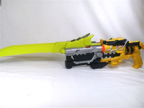 Review Deluxe Dino Saber Power Rangers Dino Charge